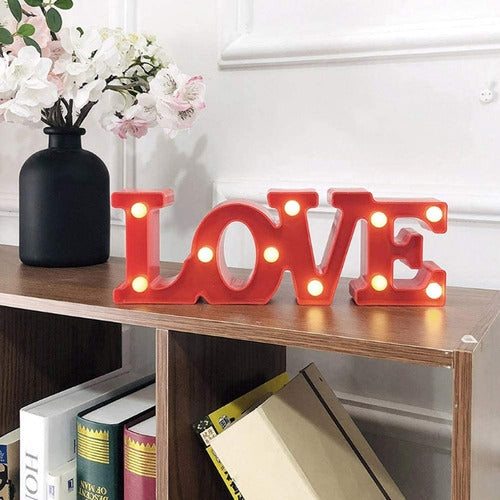 Lámpara Led Decorativa 3d Love - Spacemarket